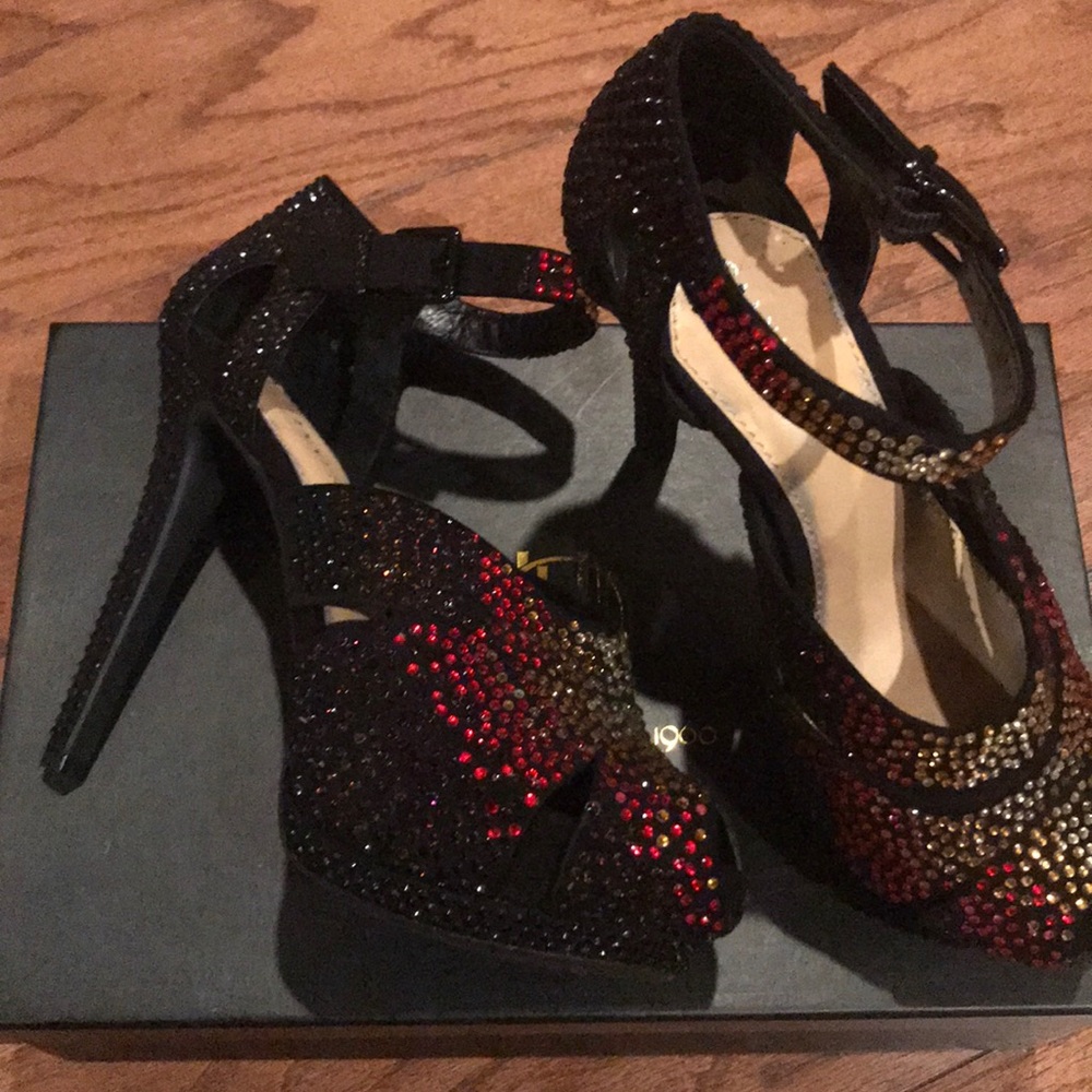 Black Sandals with Crystals by Gianni Bini
